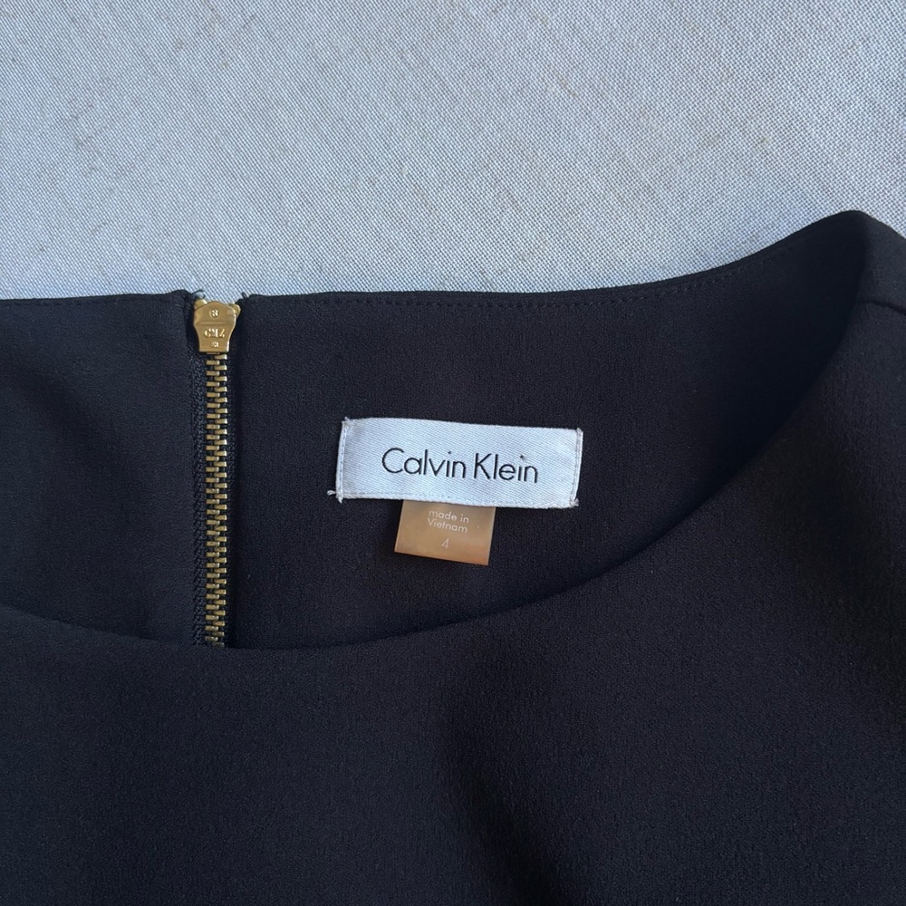 Calvin Klein Black Sheath Midi Dress Size 4 Career Cocktail Chic - Picture 5 of 13